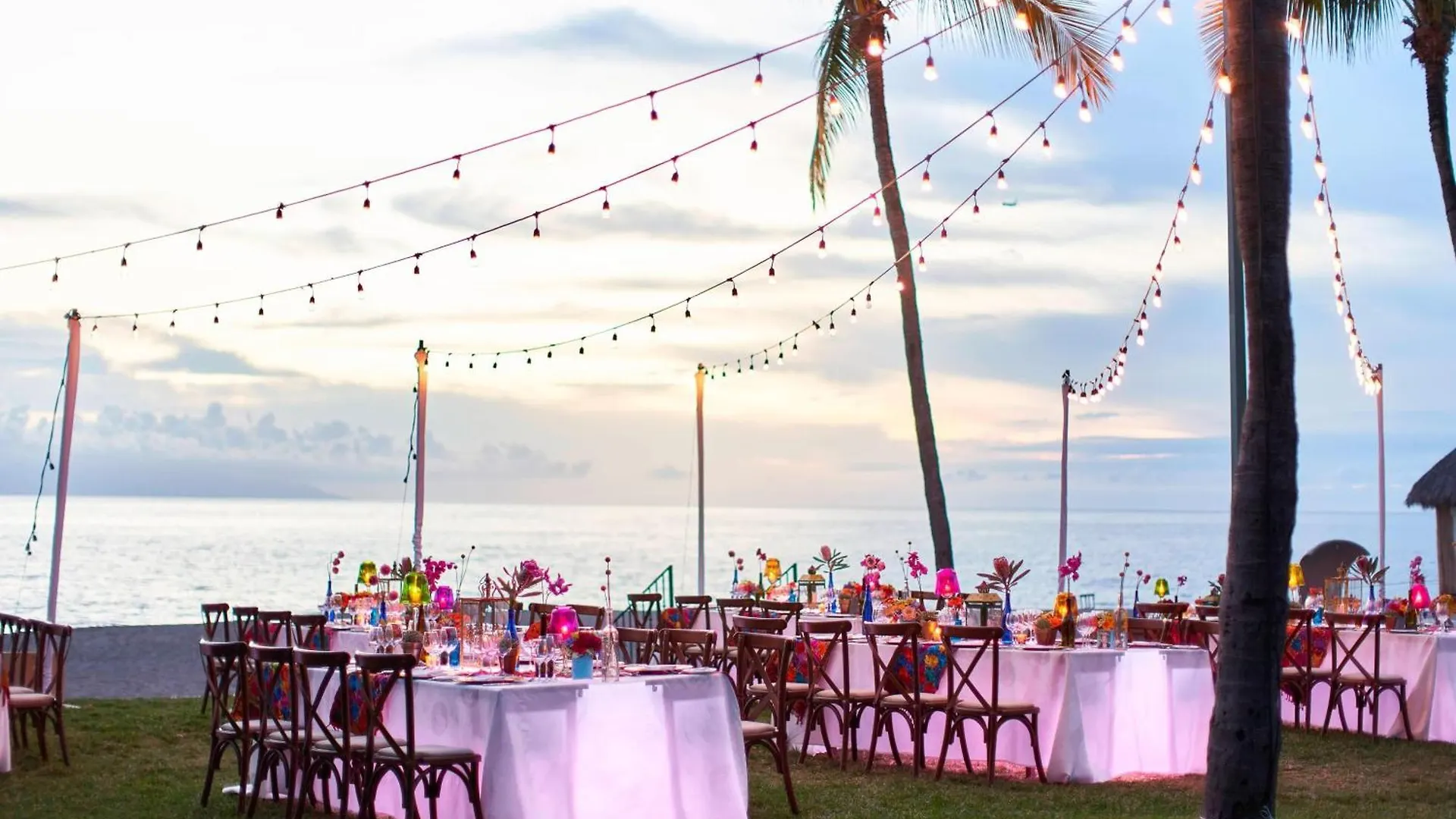 Marriott Puerto Vallarta Resort & Spa 5*,