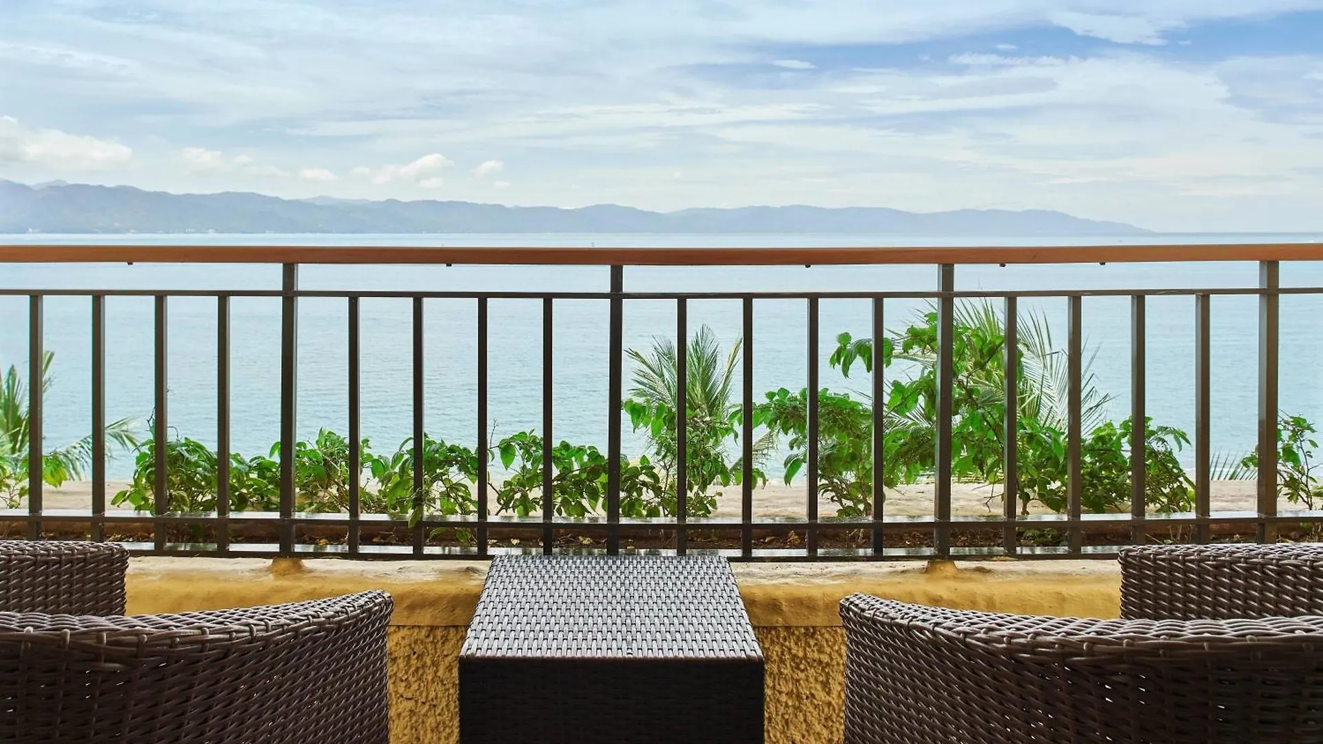 Marriott Puerto Vallarta Resort & Spa