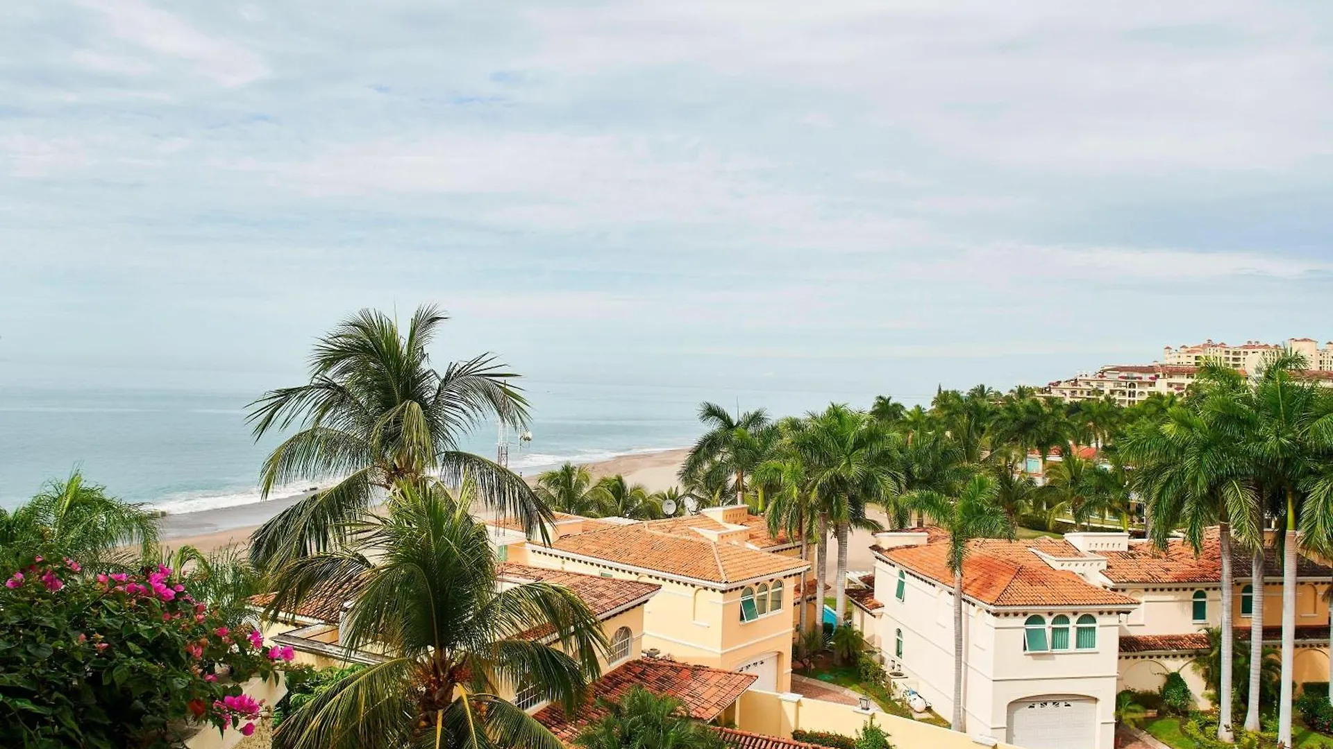 Marriott Puerto Vallarta Resort & Spa