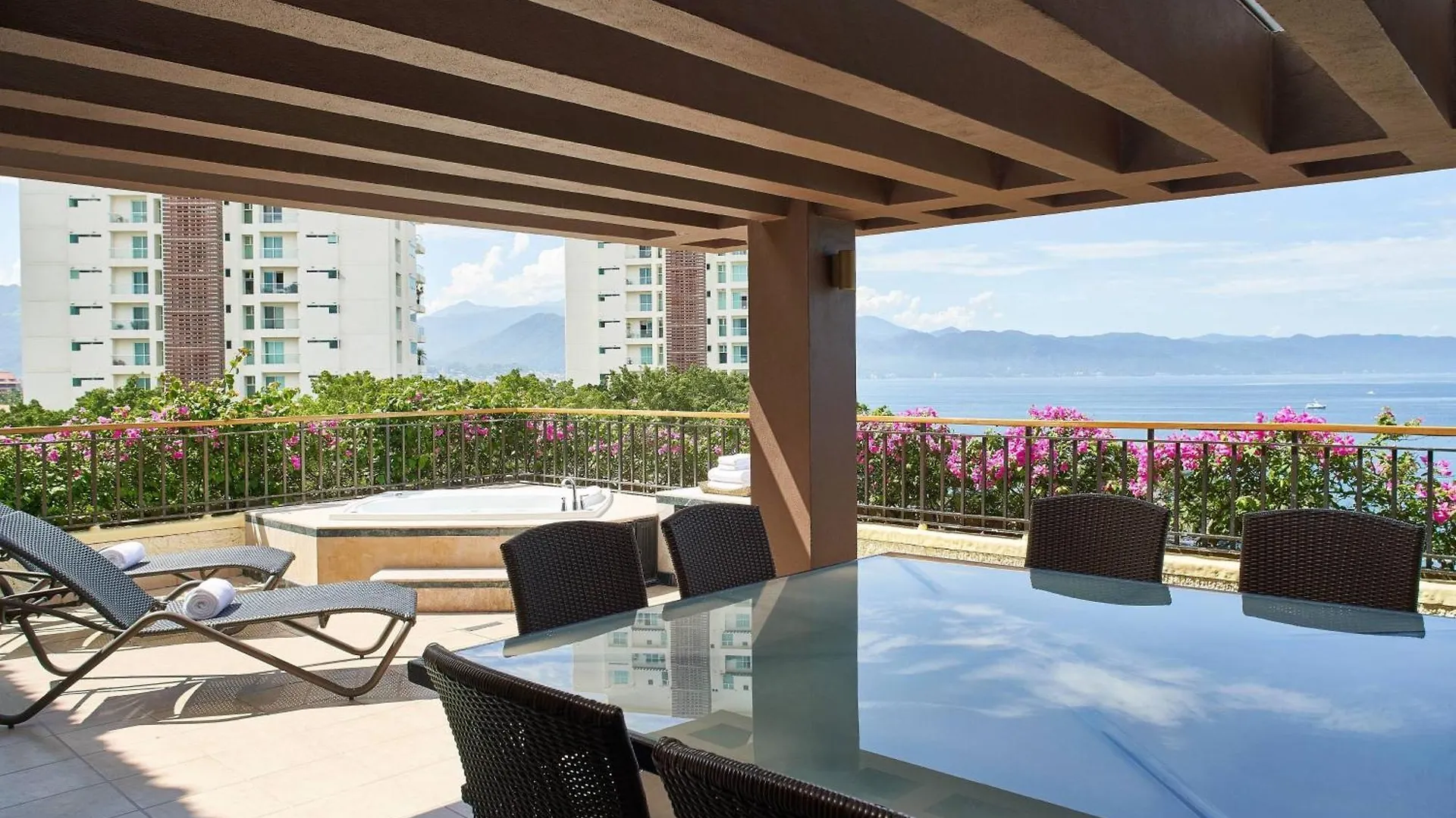 *****  Marriott Puerto Vallarta Resort & Spa Mexico