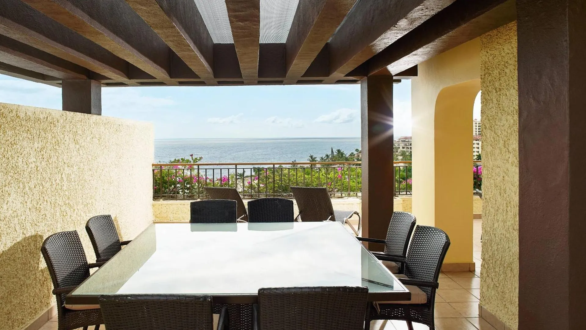 Marriott Puerto Vallarta Resort & Spa